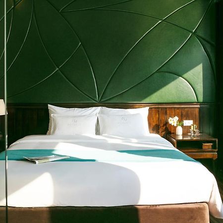 Peony Cruises Hotel Ha Long Bagian luar foto