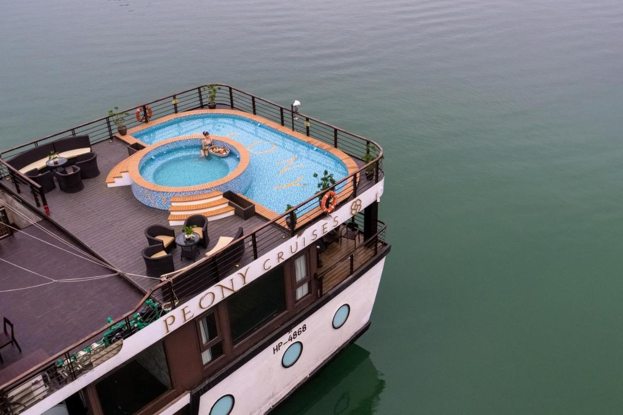 Peony Cruises Hotel Ha Long Bagian luar foto