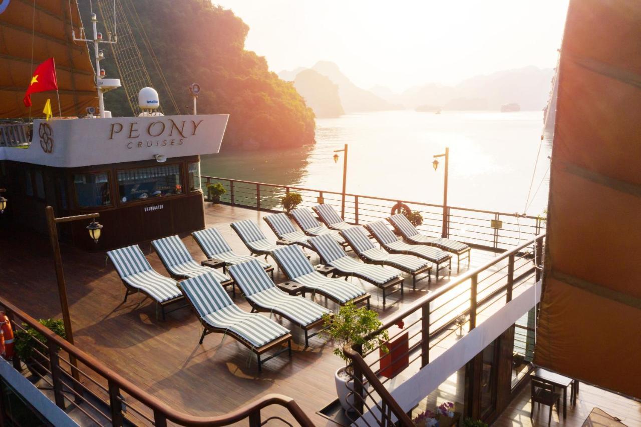 Peony Cruises Hotel Ha Long Bagian luar foto