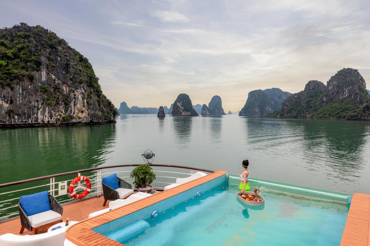 Peony Cruises Hotel Ha Long Bagian luar foto