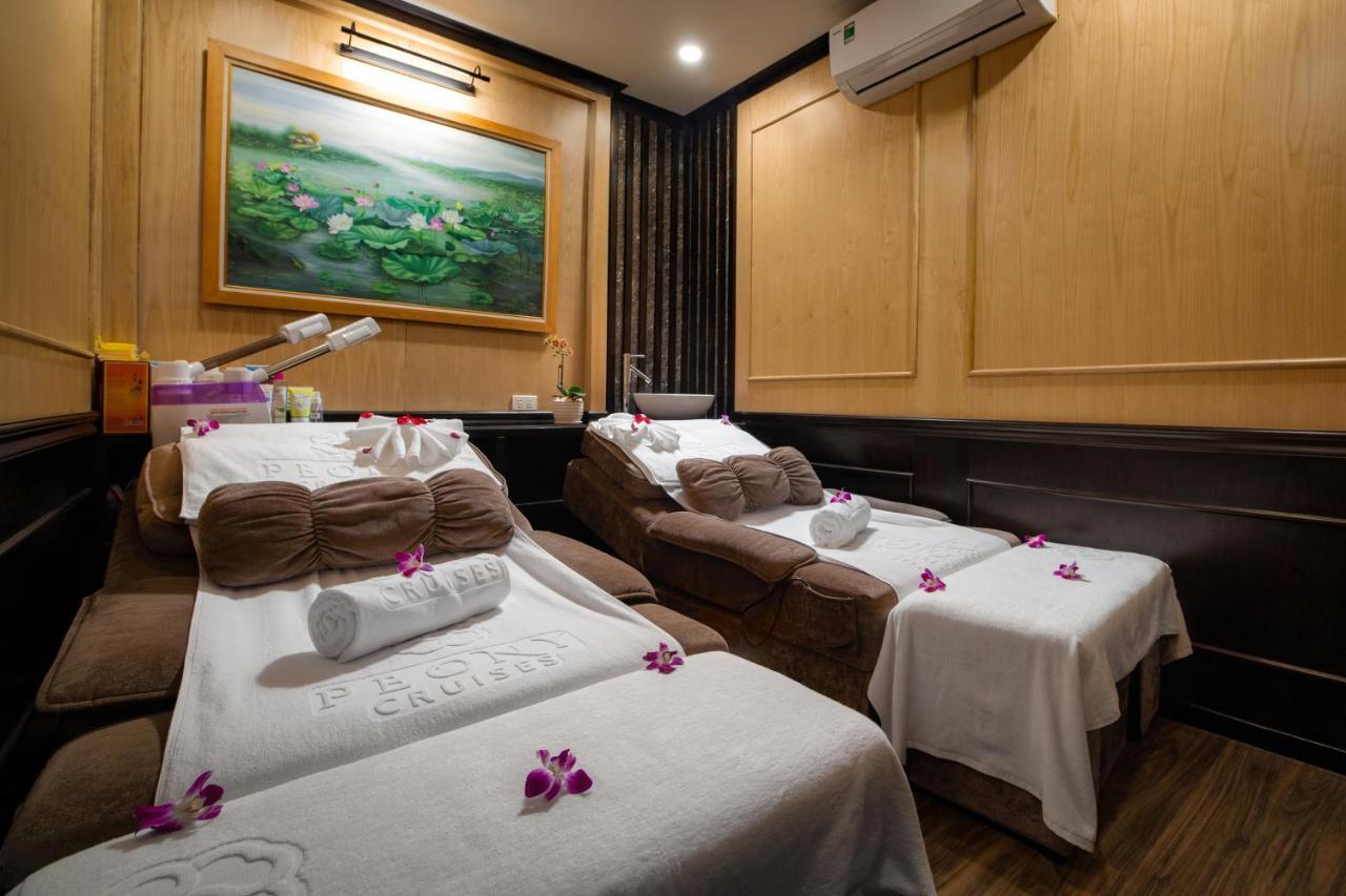 Peony Cruises Hotel Ha Long Bagian luar foto